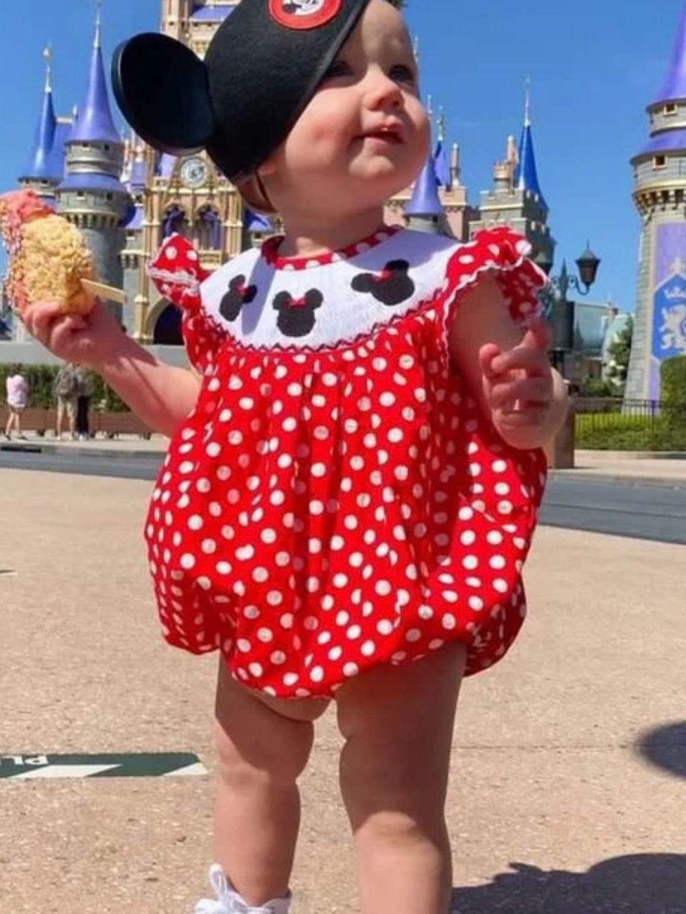 NWT Red Polka Dot Baby Minnie Romper with Embroidered Collar Romper 3-6 mo